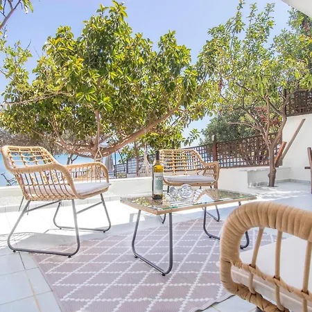 Tsifliki Beachfront Retreat Villa *