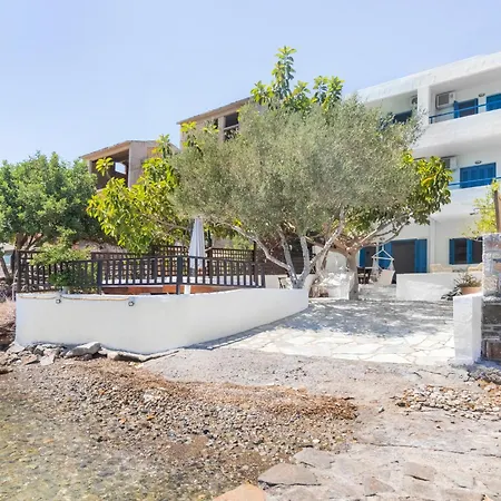 Villa Tsifliki Beachfront Retreat