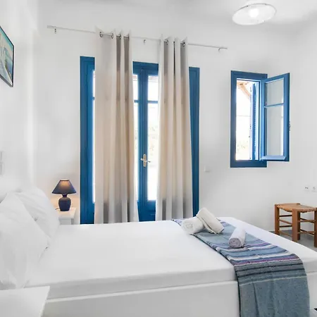 Tsifliki Beachfront Retreat *
